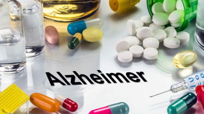 Alzheimer yazısı ve çeşitli ilaçların olduğu bir görsel